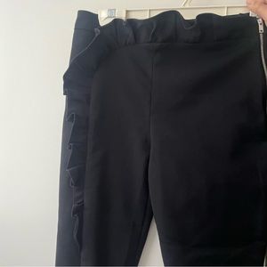 Absolutely gorgeous Zara pants.